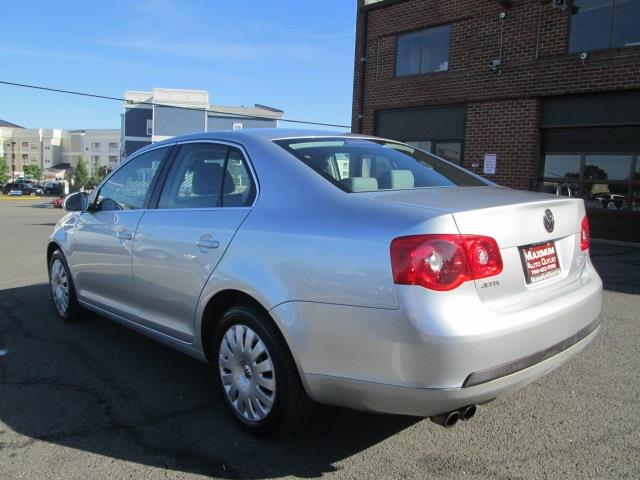 2005 Volkswagen Jetta GS-R