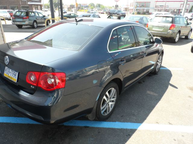 2005 Volkswagen Jetta Limited Wagon