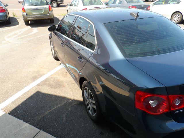 2005 Volkswagen Jetta Limited Wagon