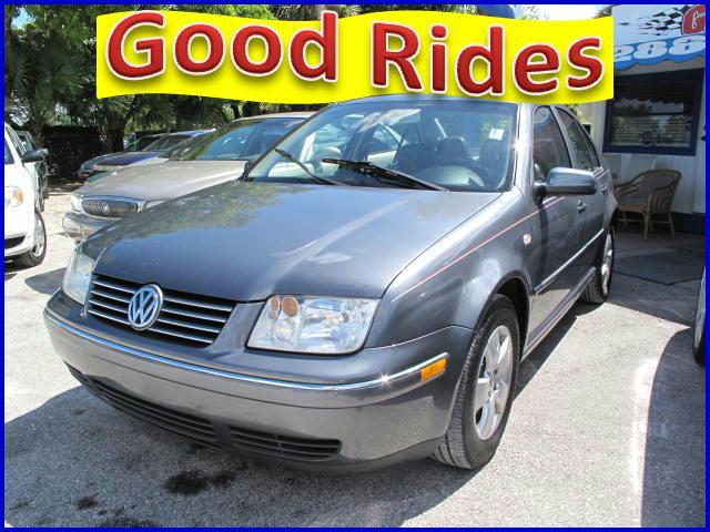 2005 Volkswagen Jetta FWD 4dr Sport