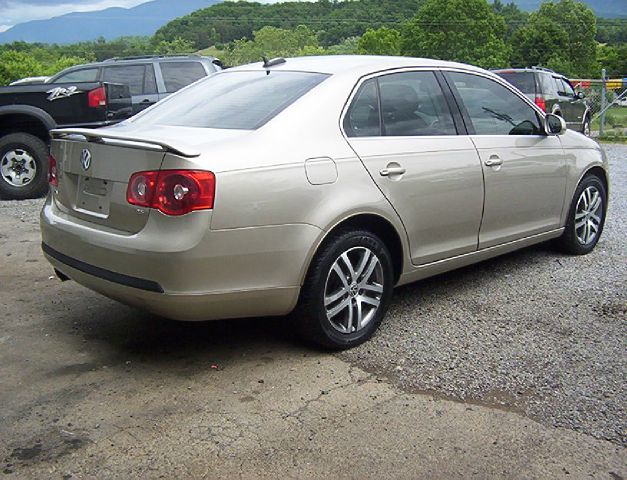 2005 Volkswagen Jetta Limited Wagon