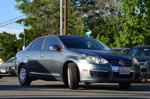 2005 Volkswagen Jetta 4dr 2.9L Twin Turbo AWD SUV