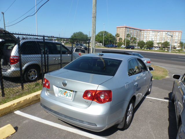 2005 Volkswagen Jetta CD With MP3