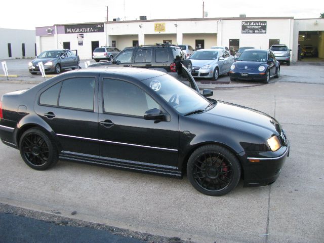 2005 Volkswagen Jetta Ml500 4matic 4dr 5.0L AWD SUV