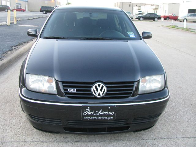 2005 Volkswagen Jetta Ml500 4matic 4dr 5.0L AWD SUV