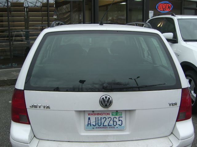 2005 Volkswagen Jetta 4matic 4dr 3.5L