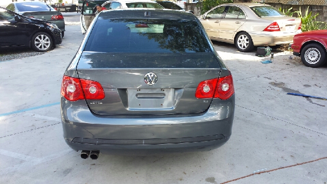 2005 Volkswagen Jetta Limited Wagon