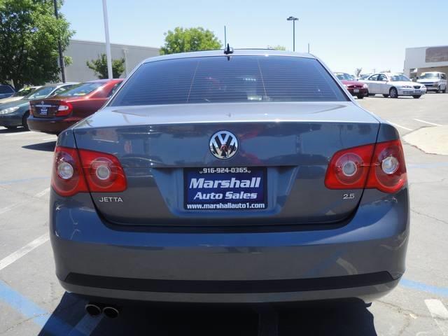 2005 Volkswagen Jetta Reg Cab 118 WB