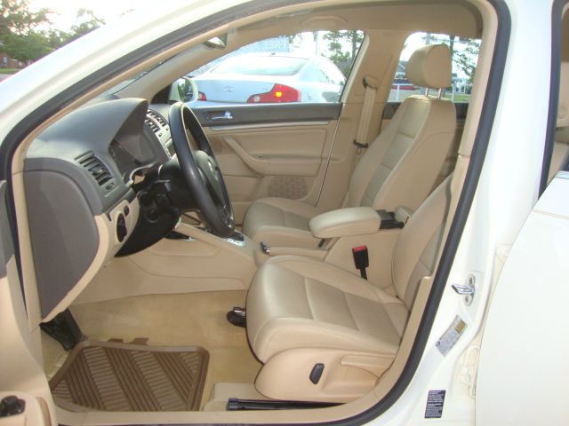 2005 Volkswagen Jetta CD With MP3