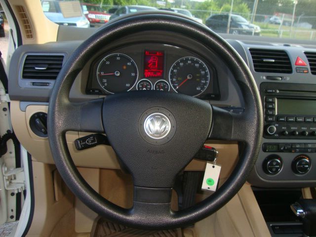 2005 Volkswagen Jetta CD With MP3