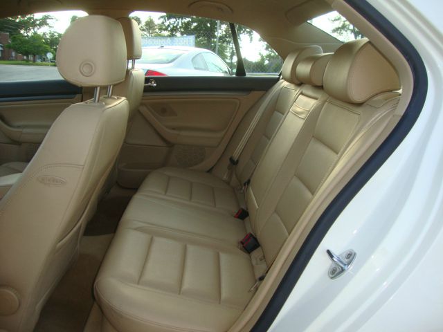 2005 Volkswagen Jetta CD With MP3