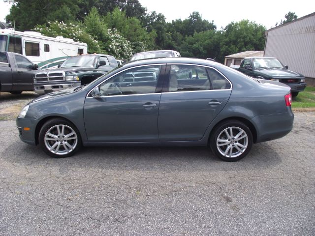 2006 Volkswagen Jetta CD With MP3