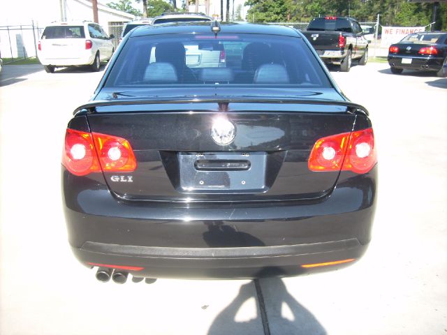 2006 Volkswagen Jetta 5.0L