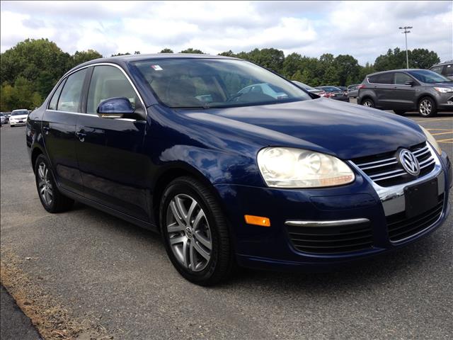 2006 Volkswagen Jetta Reg Cab 135.5 WB 4WD DRW