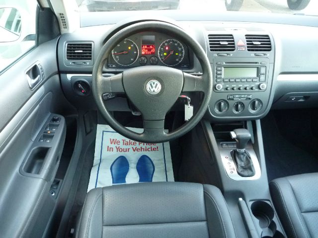 2006 Volkswagen Jetta CD With MP3