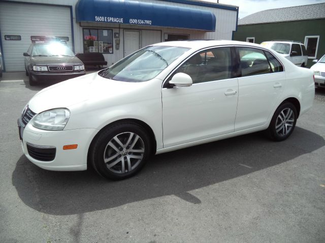 2006 Volkswagen Jetta 4dr 2.9L Twin Turbo AWD SUV