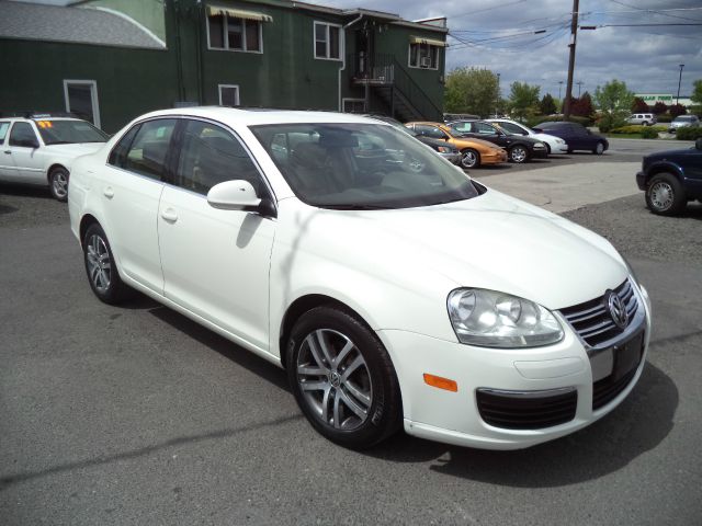 2006 Volkswagen Jetta 4dr 2.9L Twin Turbo AWD SUV