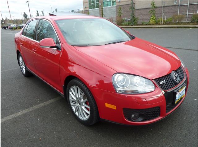 2006 Volkswagen Jetta AWD Luxury Sport