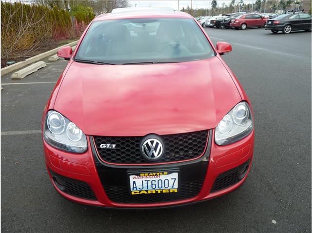 2006 Volkswagen Jetta AWD Luxury Sport