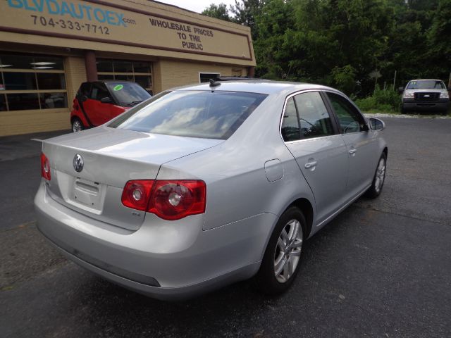 2006 Volkswagen Jetta CD With MP3