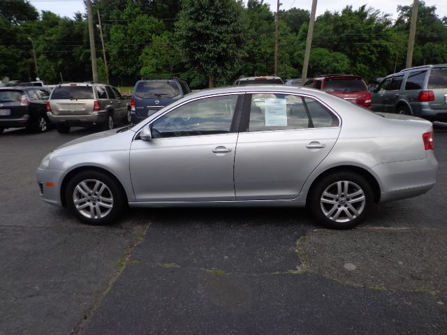 2006 Volkswagen Jetta CD With MP3