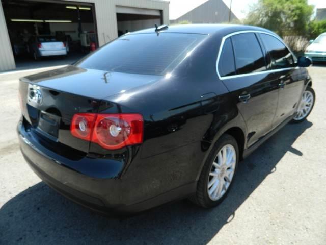 2006 Volkswagen Jetta AWD Luxury Sport