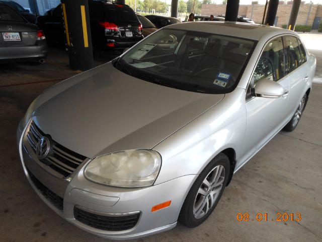 2006 Volkswagen Jetta Reg Cab 135.5 WB 4WD DRW