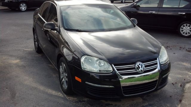 2006 Volkswagen Jetta ONE Owner Black Beauty