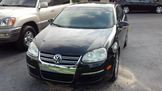 2006 Volkswagen Jetta ONE Owner Black Beauty