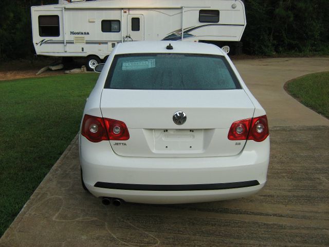 2006 Volkswagen Jetta Unknown