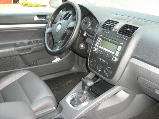 2006 Volkswagen Jetta Unknown