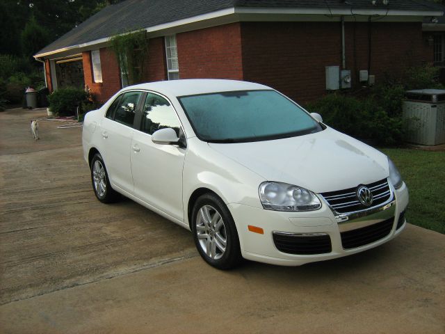 2006 Volkswagen Jetta Unknown