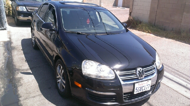 2006 Volkswagen Jetta Reg Cab 135.5 WB 4WD DRW