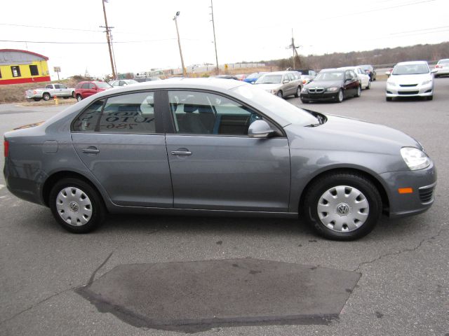 2006 Volkswagen Jetta Touring PKG RES W/nav