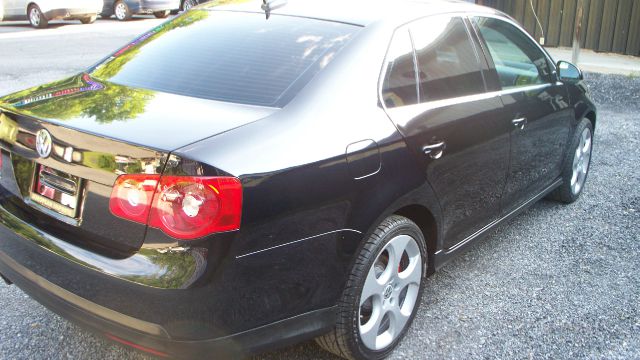 2006 Volkswagen Jetta 5.0L