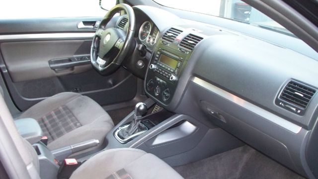 2006 Volkswagen Jetta 5.0L