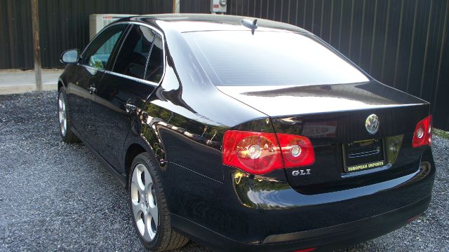 2006 Volkswagen Jetta 5.0L