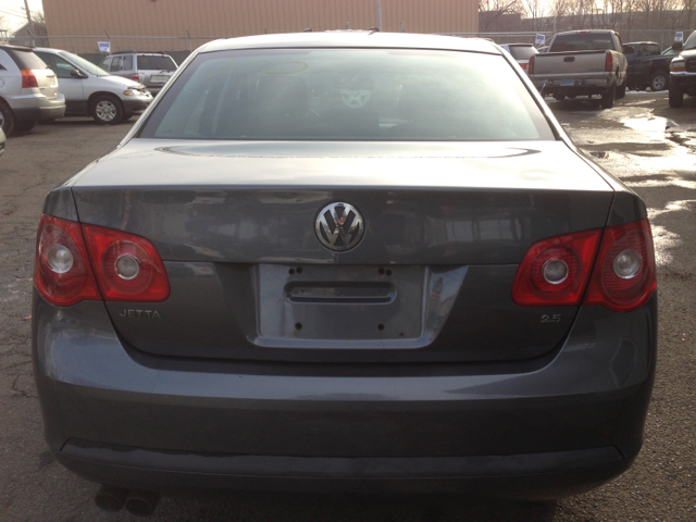 2006 Volkswagen Jetta 4dr Wgn SEL Premium