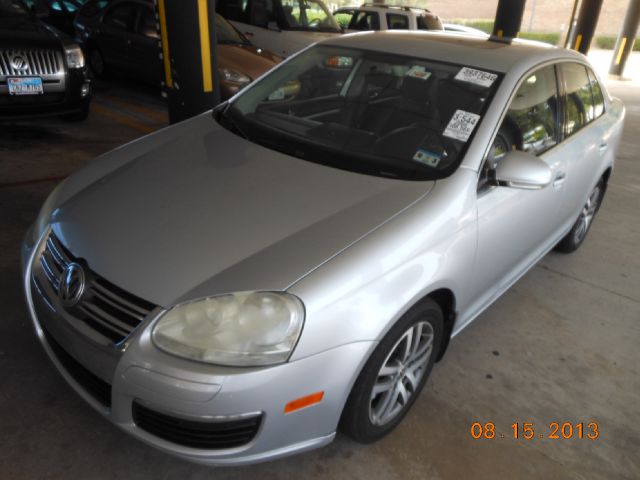 2006 Volkswagen Jetta Reg Cab 135.5 WB 4WD DRW