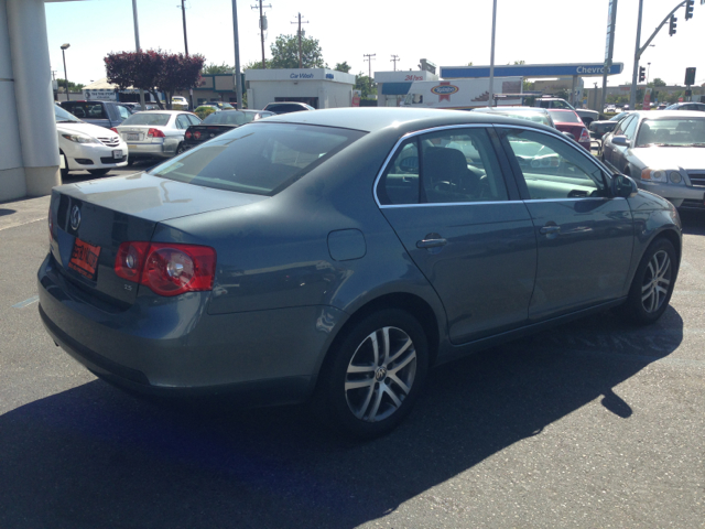 2006 Volkswagen Jetta Limited Wagon