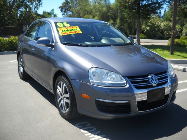 2006 Volkswagen Jetta Reg Cab 135.5 WB 4WD DRW