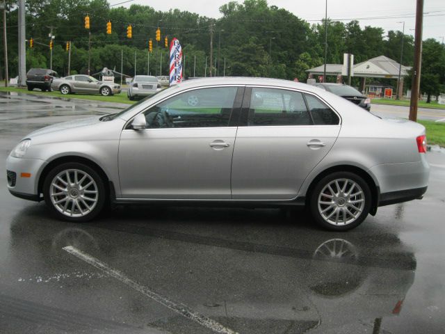 2006 Volkswagen Jetta 5.0L