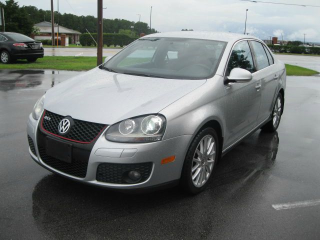 2006 Volkswagen Jetta 5.0L