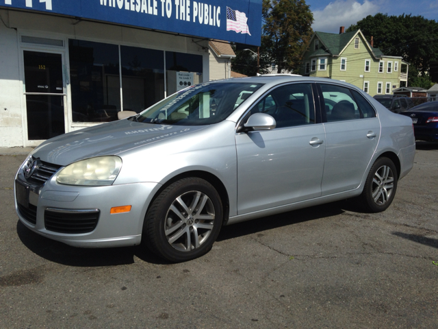 2006 Volkswagen Jetta Reg Cab 135.5 WB 4WD DRW