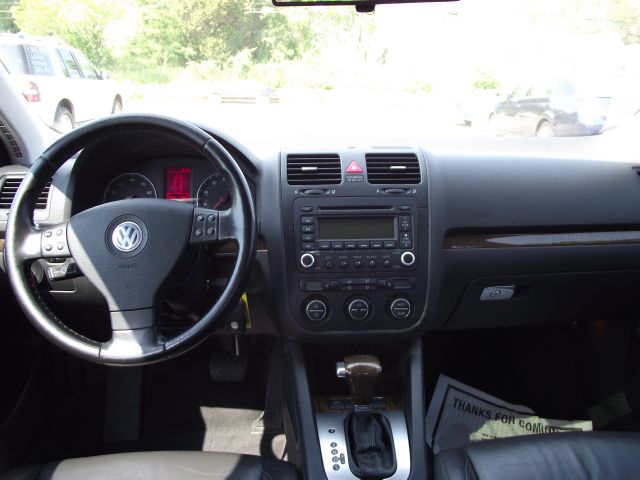 2006 Volkswagen Jetta Wagon SE