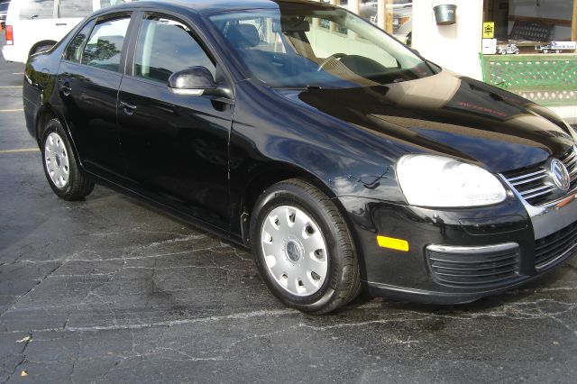 2006 Volkswagen Jetta Touring PKG RES W/nav