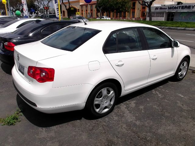 2007 Volkswagen Jetta 4dr Wgn SEL Premium