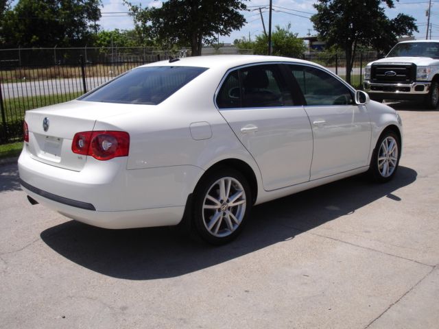 2007 Volkswagen Jetta Carrera 20 Vossen Wheels MINT