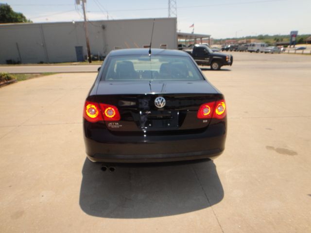 2007 Volkswagen Jetta Supercharged Notchback