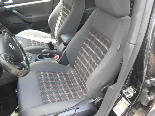 2007 Volkswagen Jetta 5.0L